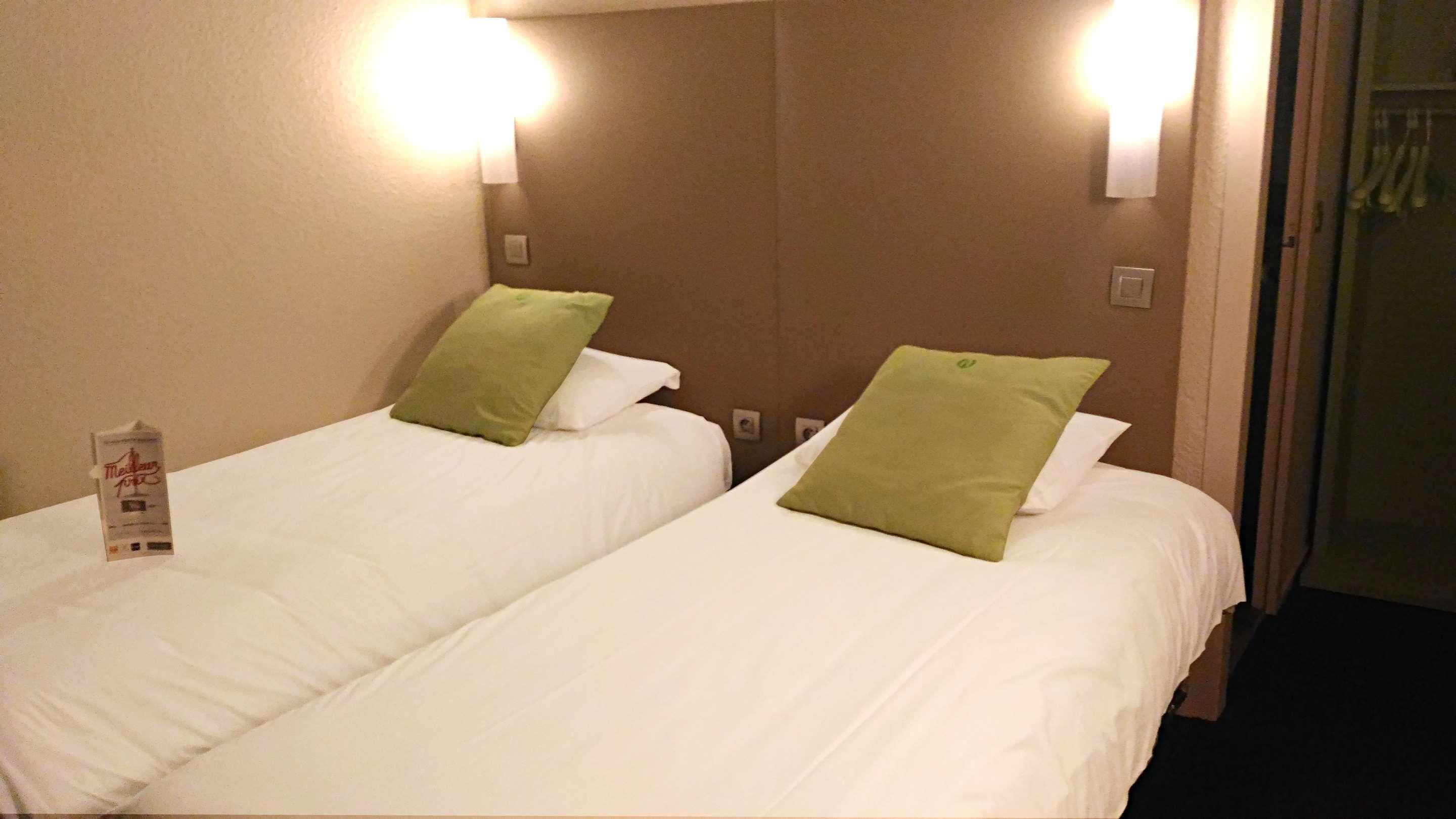 Campanile Conflans-Sainte-Honorine Hotel Buitenkant foto