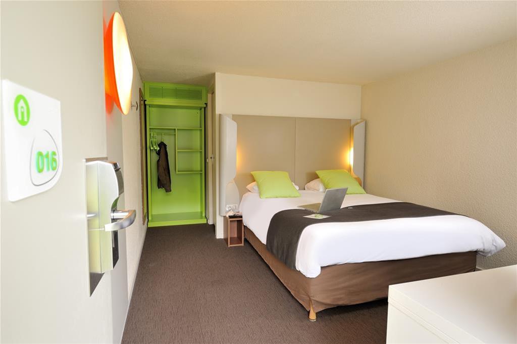 Campanile Conflans-Sainte-Honorine Hotel Buitenkant foto